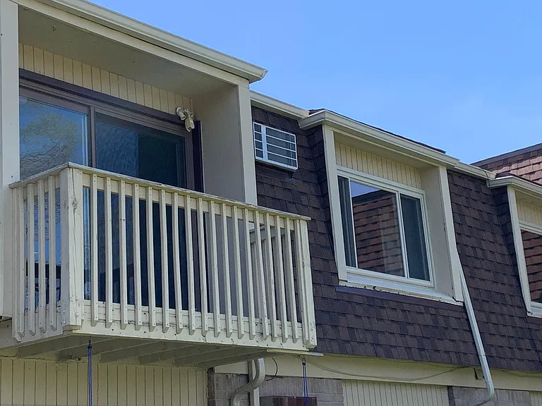 7010 Villa Dr #8 — Photo 16