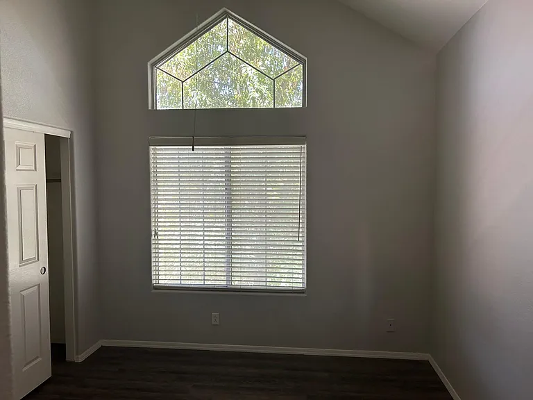 1633 E Lakeside Dr #57 — Photo 13