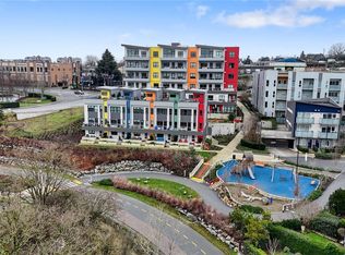 757 Tyee Rd #406, Victoria, BC V9A0G5