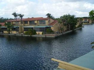 8403 Rednock Ln, Miami Lakes, FL 33016