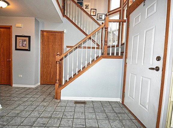 4th image of 360 Kresswood Dr