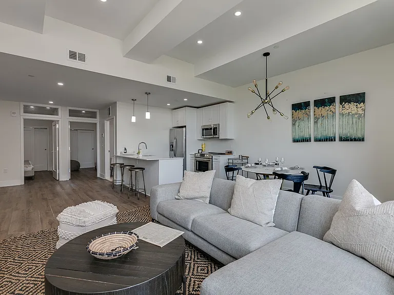 The Ledger Residences — Photo 76