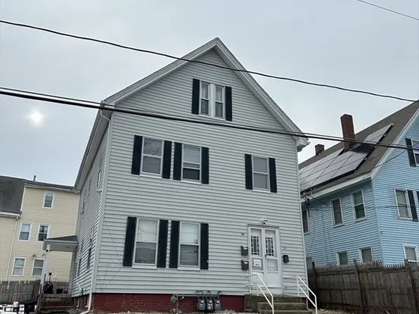 34 Enterprise St, Brockton, MA 02301