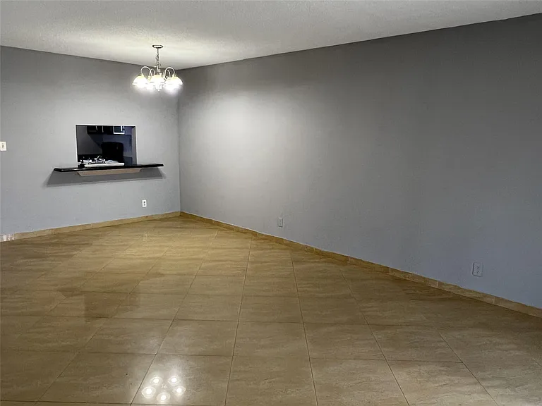 9272 SW 3rd St #410 — Photo 10
