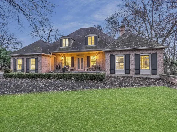 1428 Carrington Street, Janesville, WI 53545