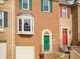 5992 Norham Dr, Alexandria, VA 22315