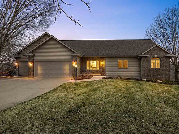2nd image of 4242 Morel Cir NE