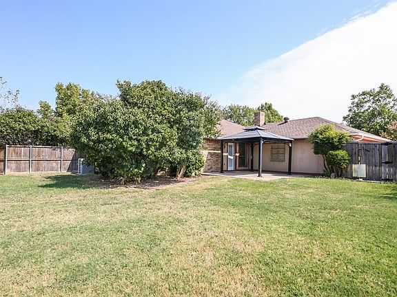 5th image of 3109 Landover Dr