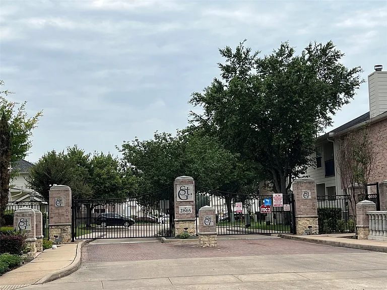 2865 Westhollow Dr #70 — Photo 35