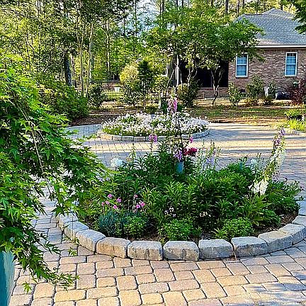 2nd image of 151 Davenport Ln