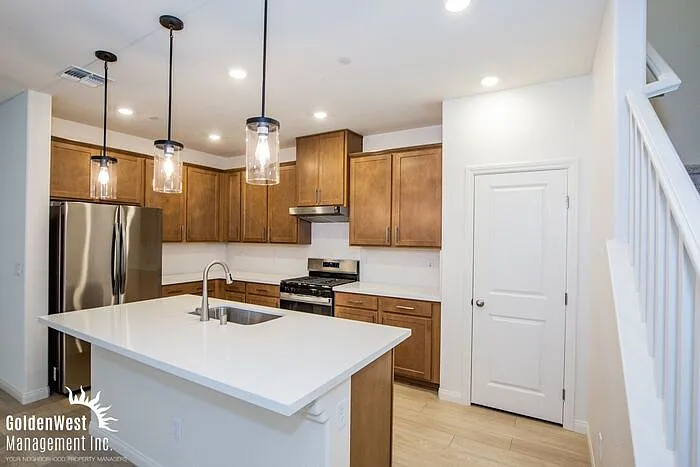 12512 Kings Creek Pl — Photo 6