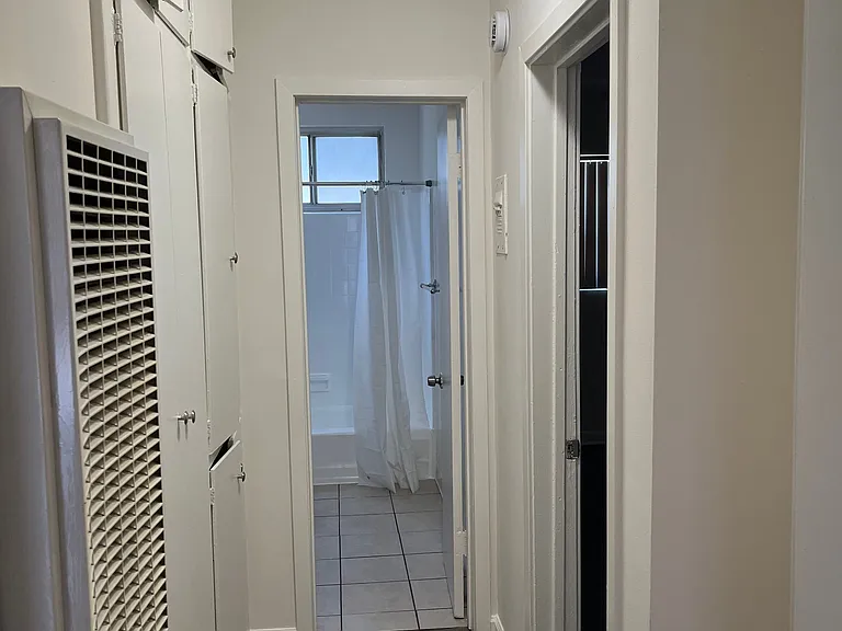 3956 Stevely Ave #17 — Photo 4