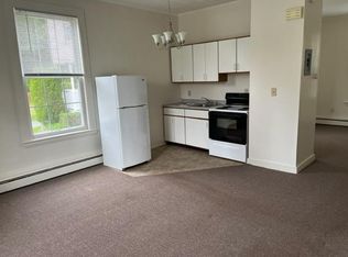 1 Mill Rd #1, Hampton, NH 03842