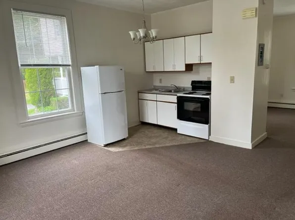 1 Mill Rd #1, Hampton, NH 03842