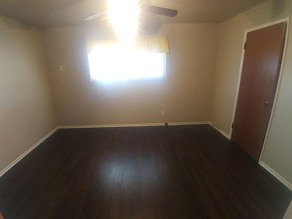 5th image of 3313 Marshall Ave