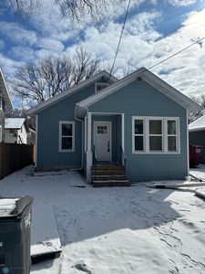 1206 University Dr S, Fargo, ND, 58103