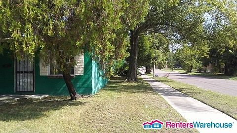 2nd image of 1703 W 24th St