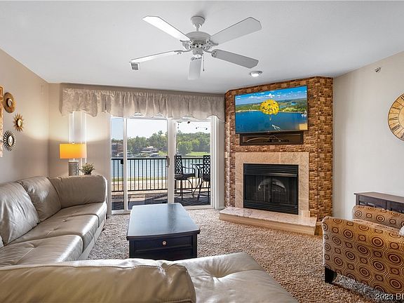 3rd image of 272 Cedar Glen Dr Unit 1A