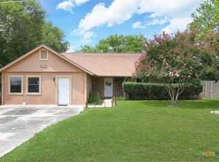 500 Ridge Dr, San Marcos, TX 78666