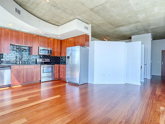2nd image of 1700 Bassett St Unit 1422