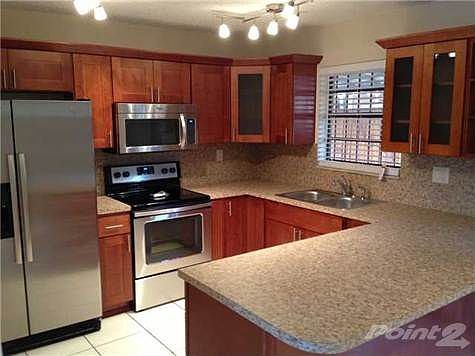 2nd image of 710 SW 114th Ave APT C3