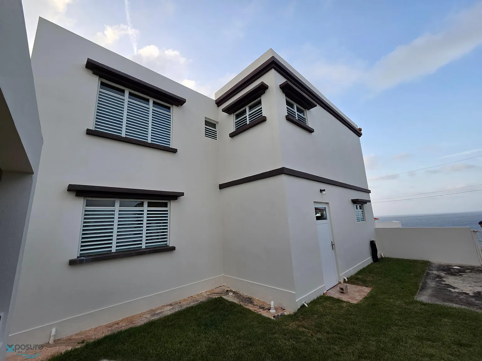 4 bed, 3.5 bath, 2000 sqft, $3,500 — Photo 3