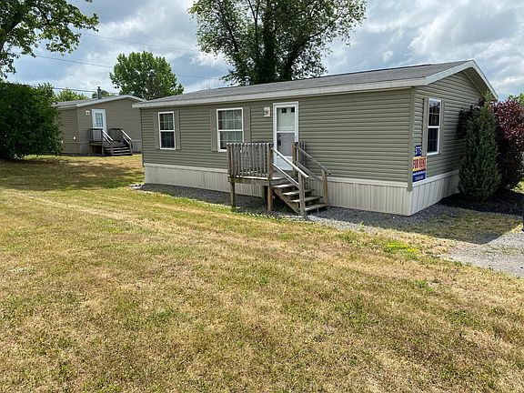 3rd image of 8120 Seneca Tpke Lot 202
