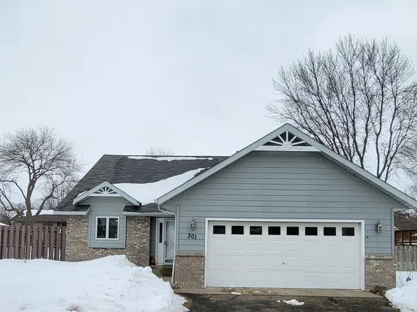 301 10th St N, Sartell, MN 56377