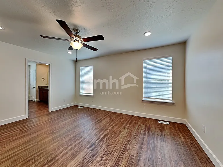 2382 E Buckskin Way — Photo 10