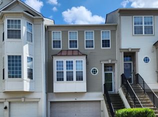 16 Honey Locust Ct, Lafayette Hill, PA 19444