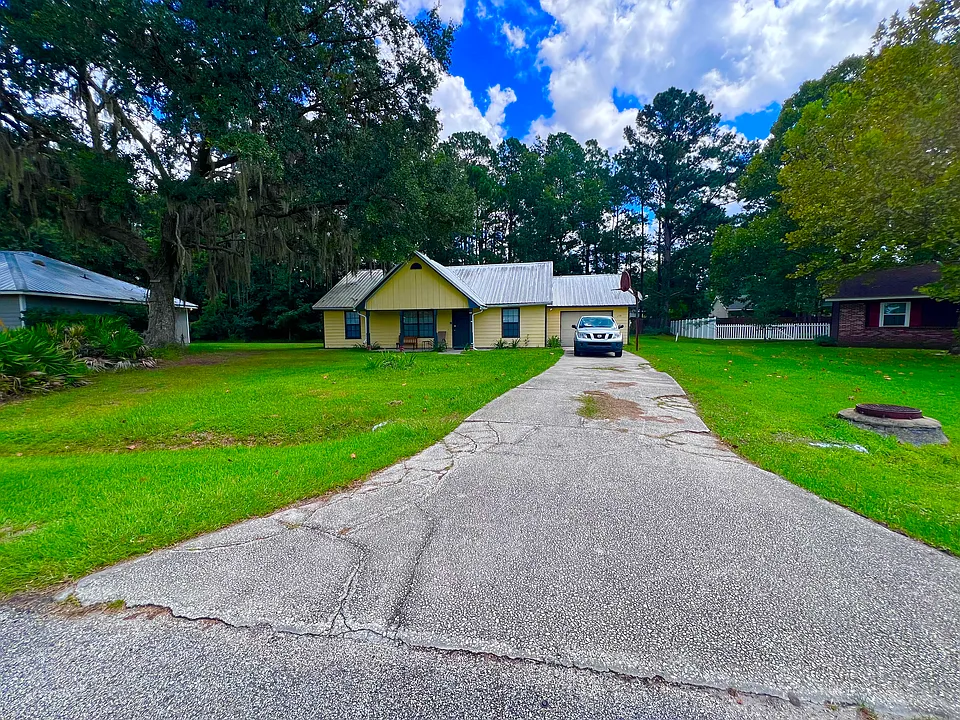 130 Wolf Bay Cir