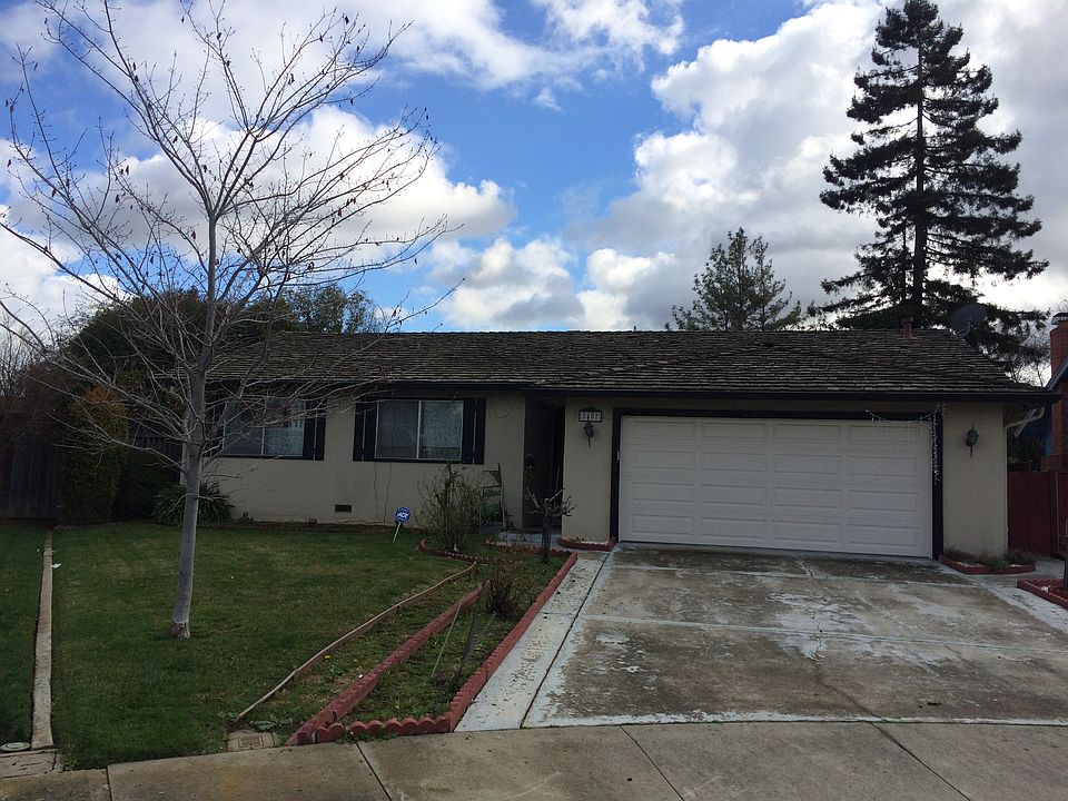 1st image of 2407 Almaden Pl