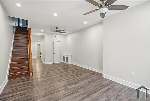 3060 Martha St — Photo 4