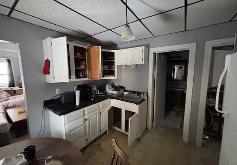 2nd image of 40 Velore Ave