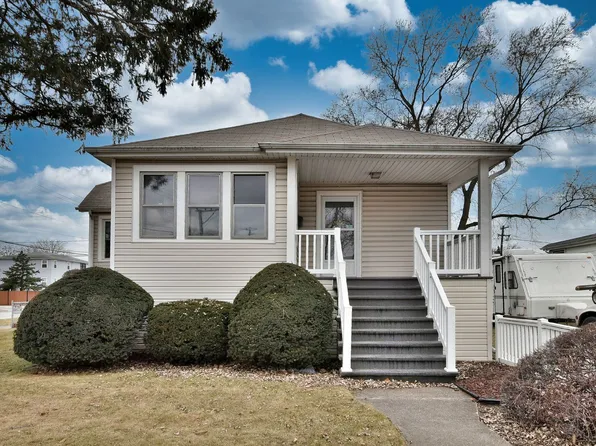 2500 Clinton St, River Grove, IL 60171