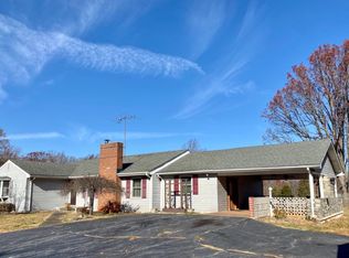 223 Glade Rd, Madison Heights, VA 24572