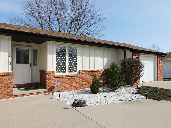 2nd image of 6803 N Fox Point Dr