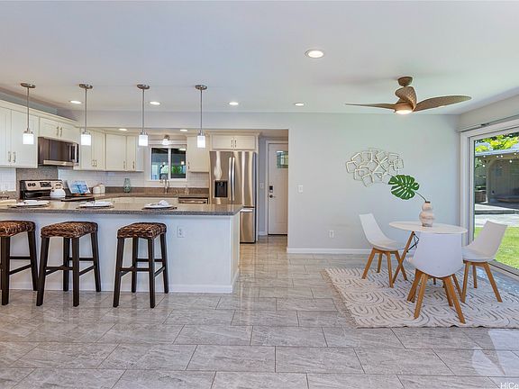 5th image of 558 Ulumu St