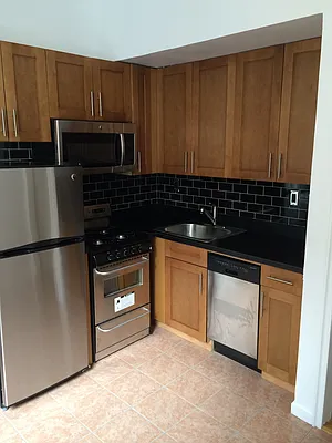 Rented by City Connections Realty | media 26