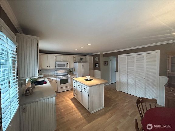 3rd image of 303 S 325th Lane #22D