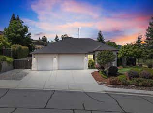 792 Bellagio Ter, Redding, CA 96003