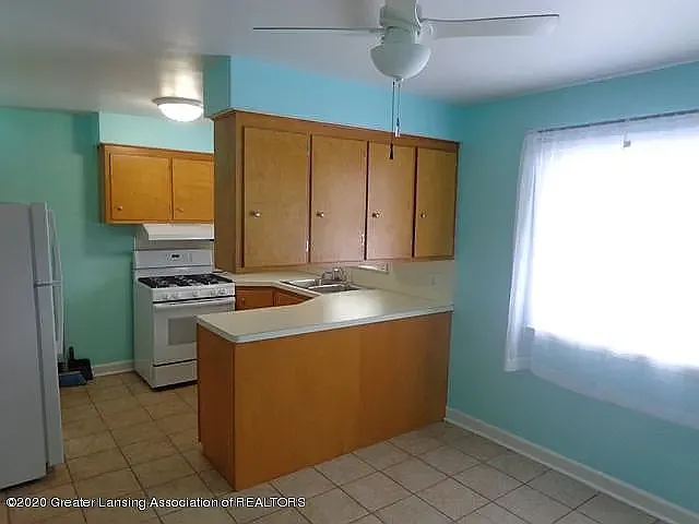 5215 Greenfield Pkwy — Photo 8