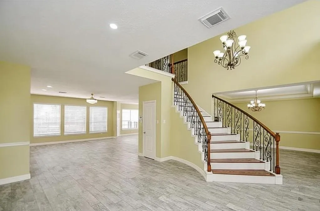 Building Photo - 318 N Cypress Estates Cir