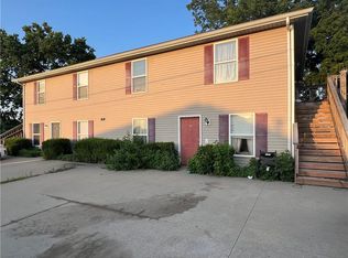 304 N 3rd St, Odessa, MO 64076