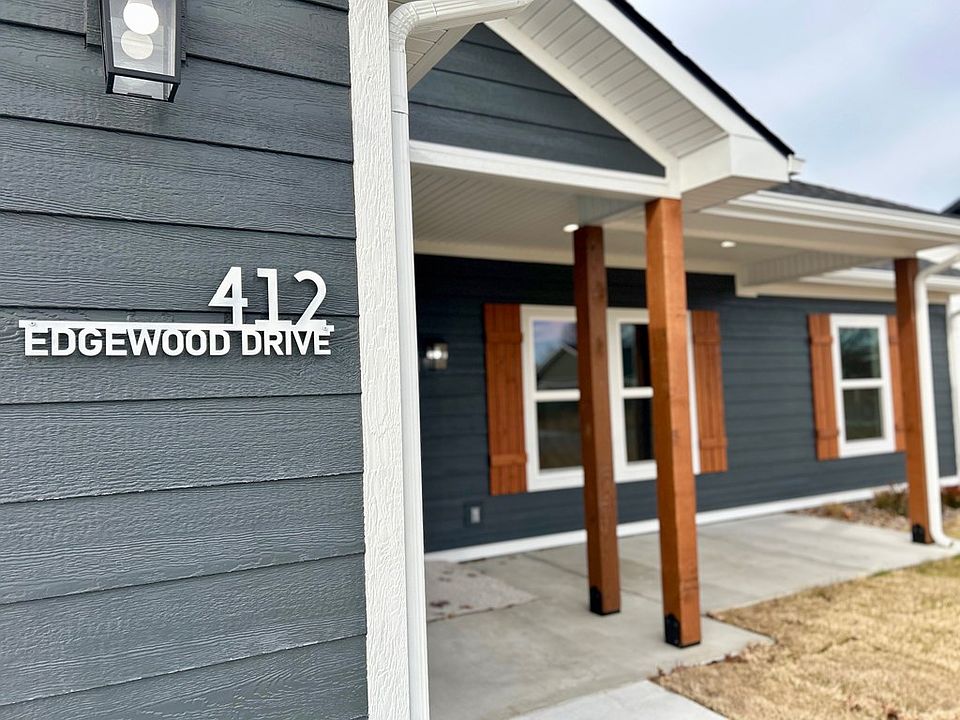 412 N Edgewood Dr, Coffeyville, KS 67337 MLS 47859 Zillow