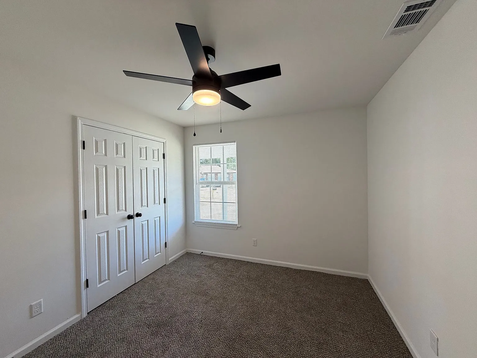 2957 Grenadier Cove — Photo 2