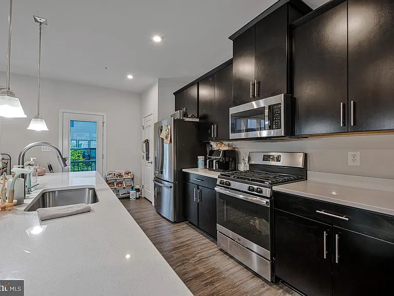 4748 Towne Park Rd — Photo 14