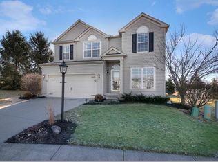 9399 Saybrook Dr, North Ridgeville, OH 44039