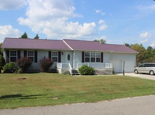 150 Mount Paran Loop, Jacksboro, TN 37757