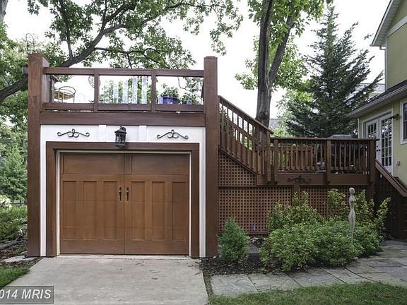 5th image of 1402 N Abingdon St